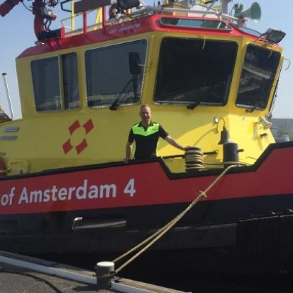 Roland Boogaard Port of Amsterdam  bij Patrouillevaartuig PoA4 