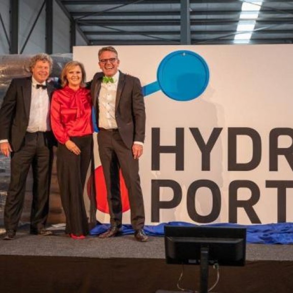 Hydroports samenwerking havens van Amsterdam, Den Helder en Groningen