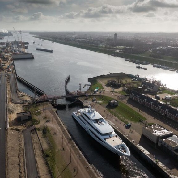 Middensluis Ijmuiden