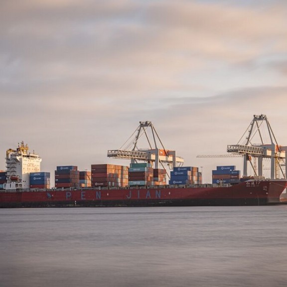 Overslag Amsterdamse haven 2021 halfjaar