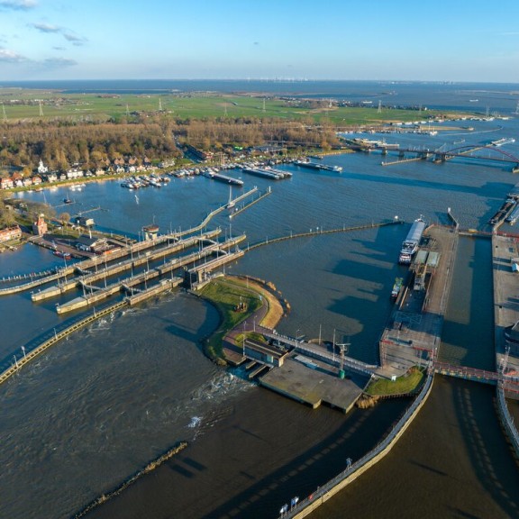 Het Oranjesluizencomplex