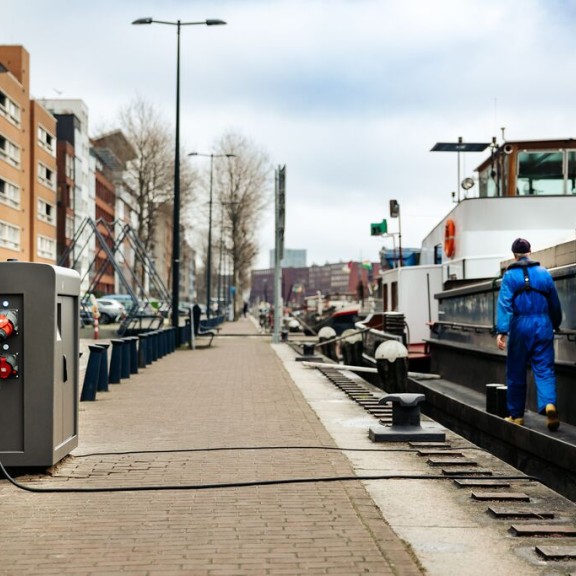 Walstroom Haven van Amsterdam