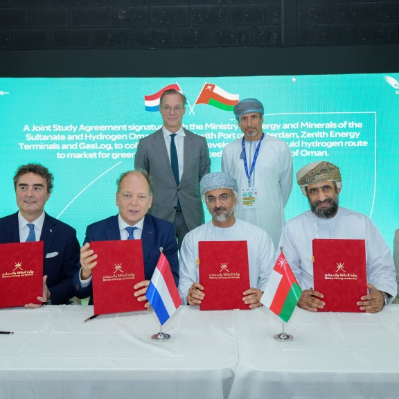 Ondertekening JSA Oman NL Port of Amsterdam