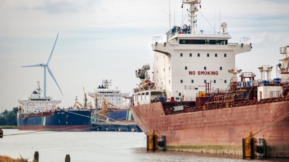 Scheepvaart Amsterdamse haven