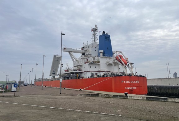 Aankomst Pyxis Ocean Noordersluis