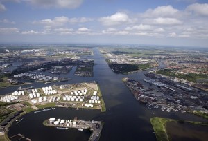 Port of Amsterdam vanuit de lucht