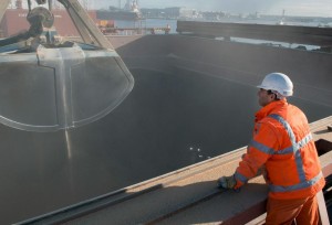 Droge bulk in de Amsterdamse haven