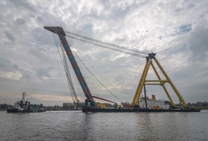 Kraan HEBO Maritiem Amsterdam