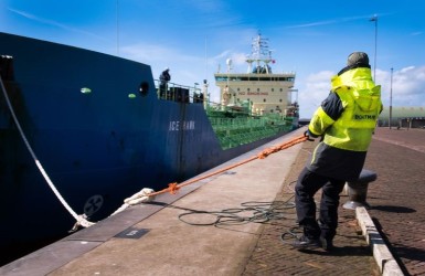 Overslag eerste halfjaar Amsterdamse havens