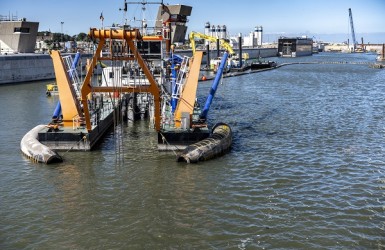 sluiskolk uitbaggeren nieuwe zeesluis