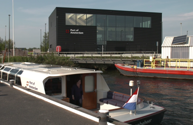 Amsterdamse haven waterstof schepen