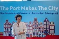 The port makes the city