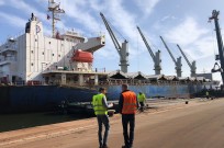 MV Teal Bay bij Katoen Natie