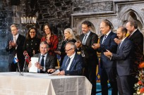 Signing ECOLOG